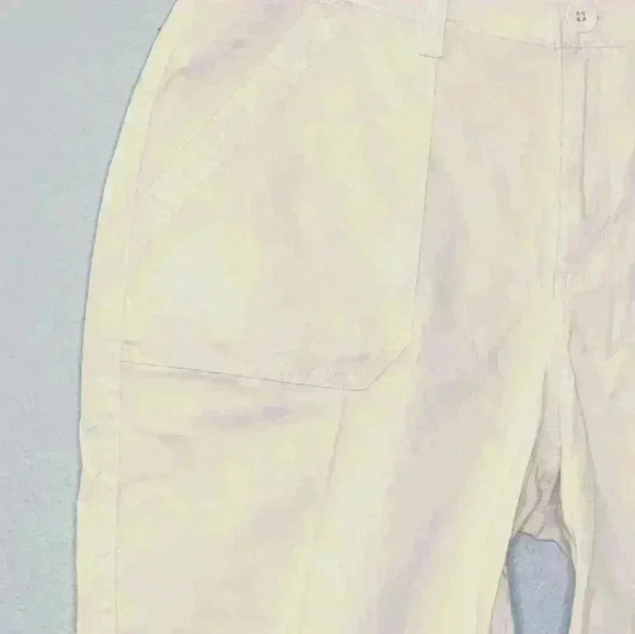 Karen Scott  long, white walking shorts with stretch waist and pockets size 10 - Picture 2 of 12